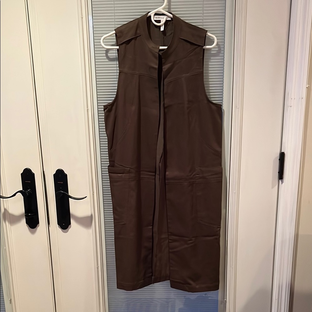 BCBGeneration Green Vest Elegant Structured Design